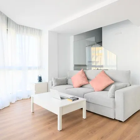 Brand New Duplex 100m From Canteras شقة لاس بالماس دي غران كاناريا